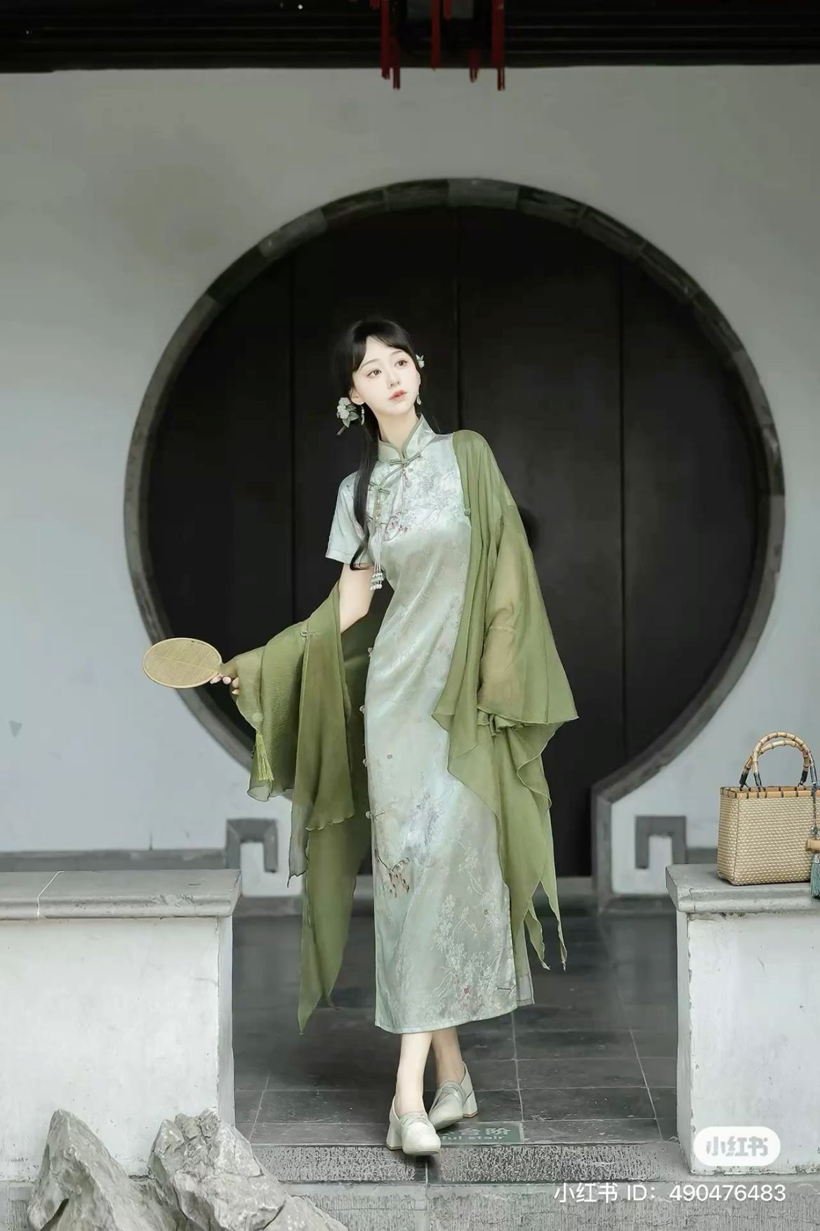 The Enigma of Black Hanfu Clothing:Exploring the Charms of Cross-Collared Black Hanfu The Enigma of Black Hanfu Clothing:Exploring the Charms of Cross-Collared Black Hanfu
