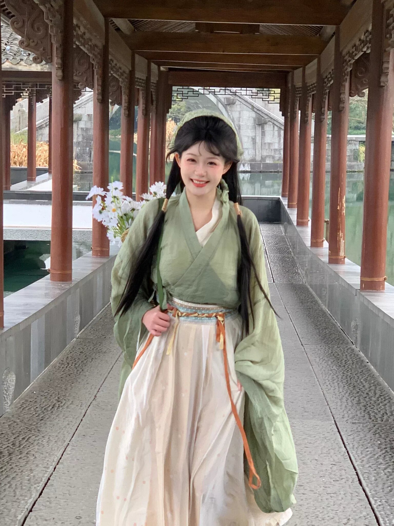 Winter Elegance in Tang-Style Hanfu:A Journey into Traditional Chinese Cultural Splendor Winter Elegance in Tang-Style Hanfu:A Journey into Traditional Chinese Cultural Splendor