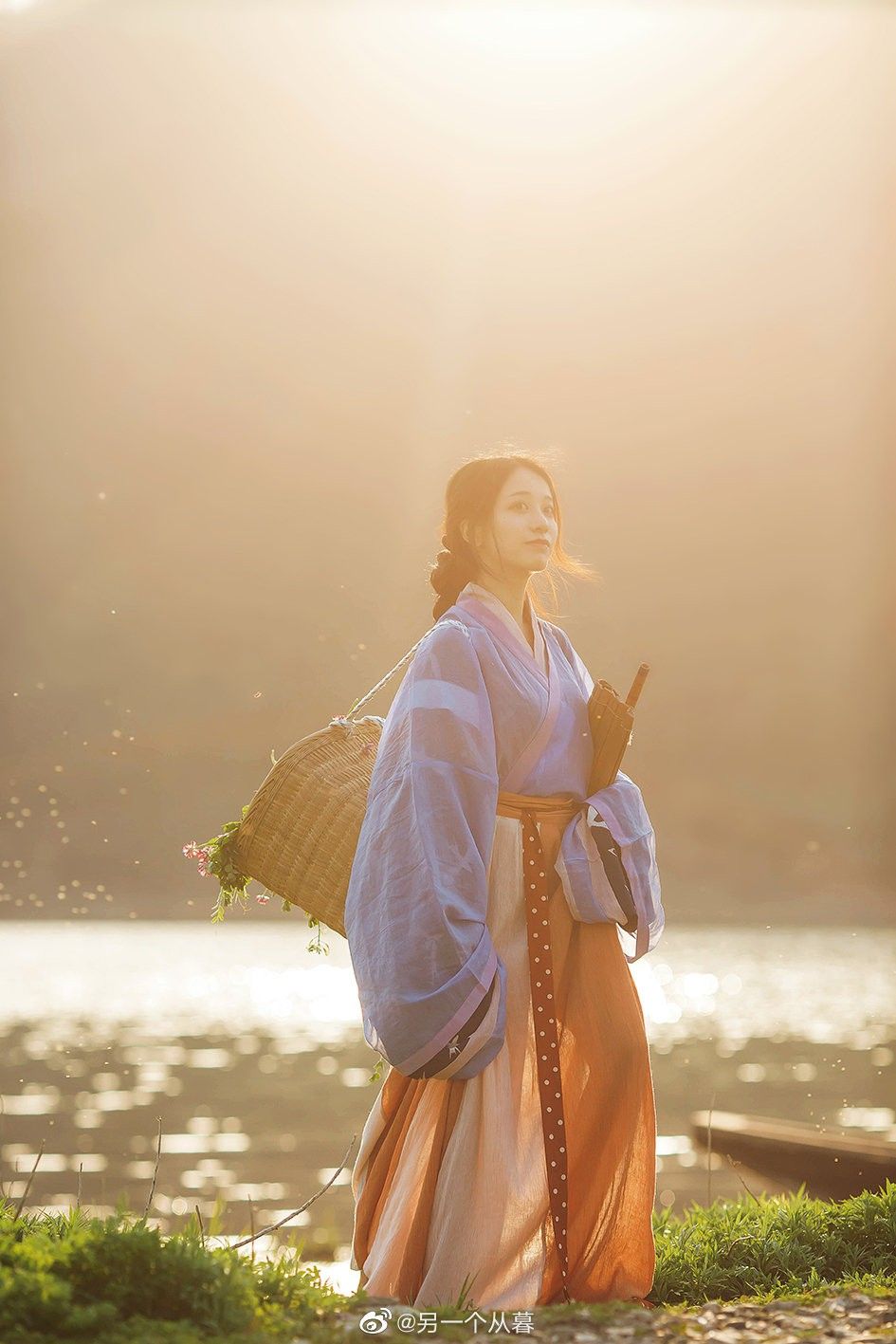 Ancient Charm in Modern Comfort:A Girls Summer Hanfu Costumes Ancient Charm in Modern Comfort:A Girls Summer Hanfu Costumes