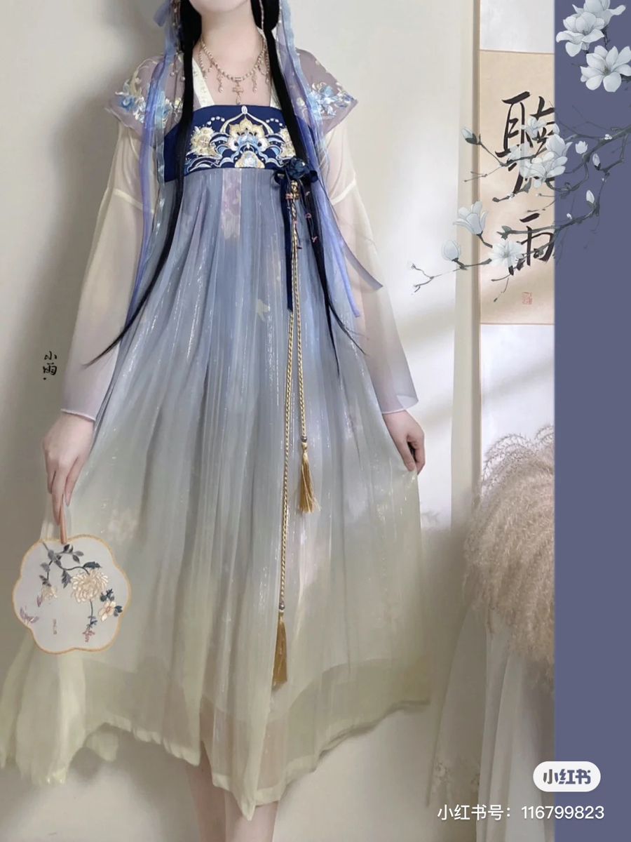 Childrens Performance Wear:The Charm of Horseface Skirt Childrens Performance Wear:The Charm of Horseface Skirt