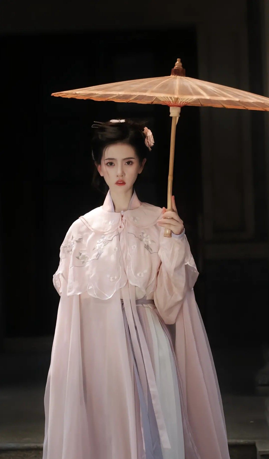 The Intricate Beauty of Cheongsam-Style Knitted Skirts The Intricate Beauty of Cheongsam-Style Knitted Skirts
