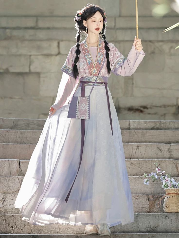 One-Piece Off-the-Shoulder Horseback Skirt Blouse:A Fashionable Blend of Traditional and Modern One-Piece Off-the-Shoulder Horseback Skirt Blouse:A Fashionable Blend of Traditional and Modern