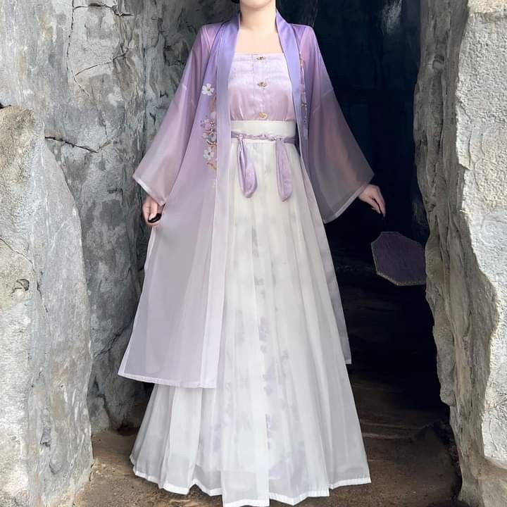 Summer Chic in Thin Tang-Style女装,夏季轻薄唐装的风采 Summer Chic in Thin Tang-Style女装,夏季轻薄唐装的风采