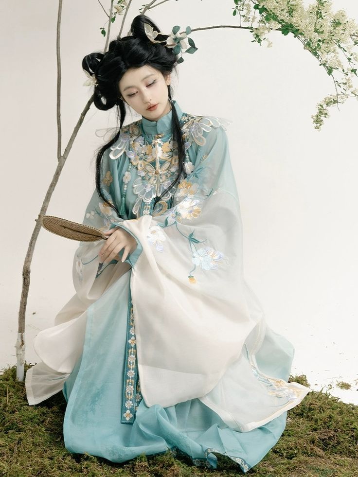 Summer Shoe Styles to Perfectly Match Your Cheongsam A Guide to Traditional Elegance Summer Shoe Styles to Perfectly Match Your Cheongsam A Guide to Traditional Elegance