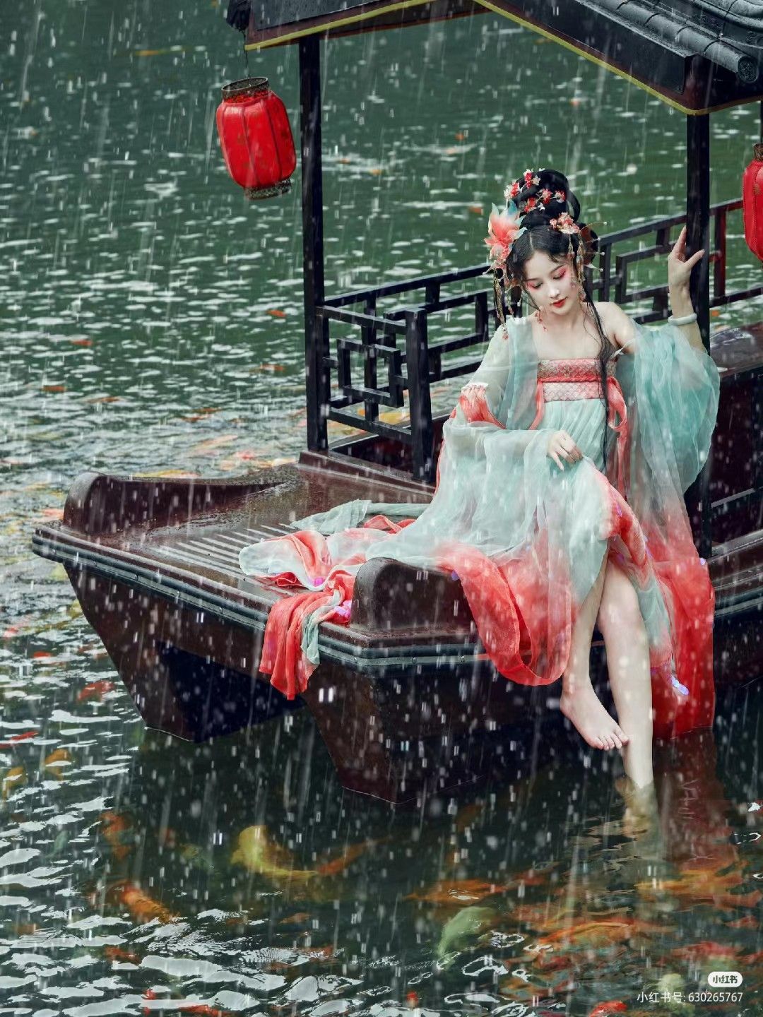 Reimagining the Cheongsam:A Summer-Friendly Evolution to Longer Length Styles Reimagining the Cheongsam:A Summer-Friendly Evolution to Longer Length Styles