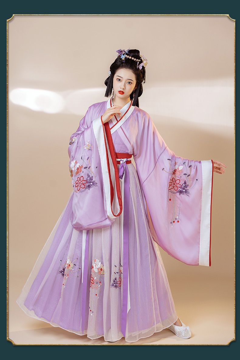 Plus-Size Delight:The Enchanting Charm of Lovely Cheongsam Plus-Size Delight:The Enchanting Charm of Lovely Cheongsam