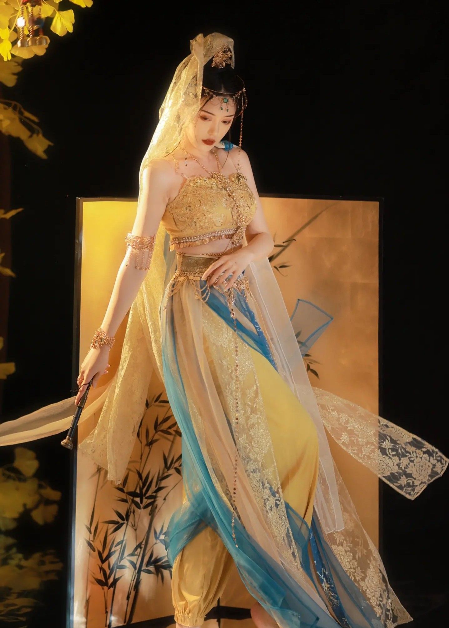 Teenage Student in Traditional Summer Hanfu Dress:A 15-Year-Olds Perspective on Hanfu Fashion Teenage Student in Traditional Summer Hanfu Dress:A 15-Year-Olds Perspective on Hanfu Fashion
