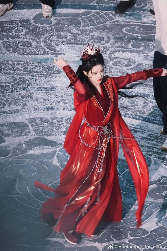 The Elegance of Straight-Collared Hanfu:A Journey into Traditional Chinese Clothing The Elegance of Straight-Collared Hanfu:A Journey into Traditional Chinese Clothing