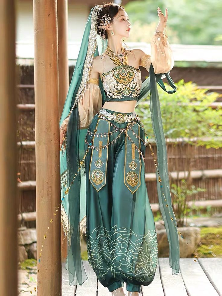 The Splendor of Hanfu Satin Fabric:A Journey into the World of Traditional Chinese Textiles The Splendor of Hanfu Satin Fabric:A Journey into the World of Traditional Chinese Textiles