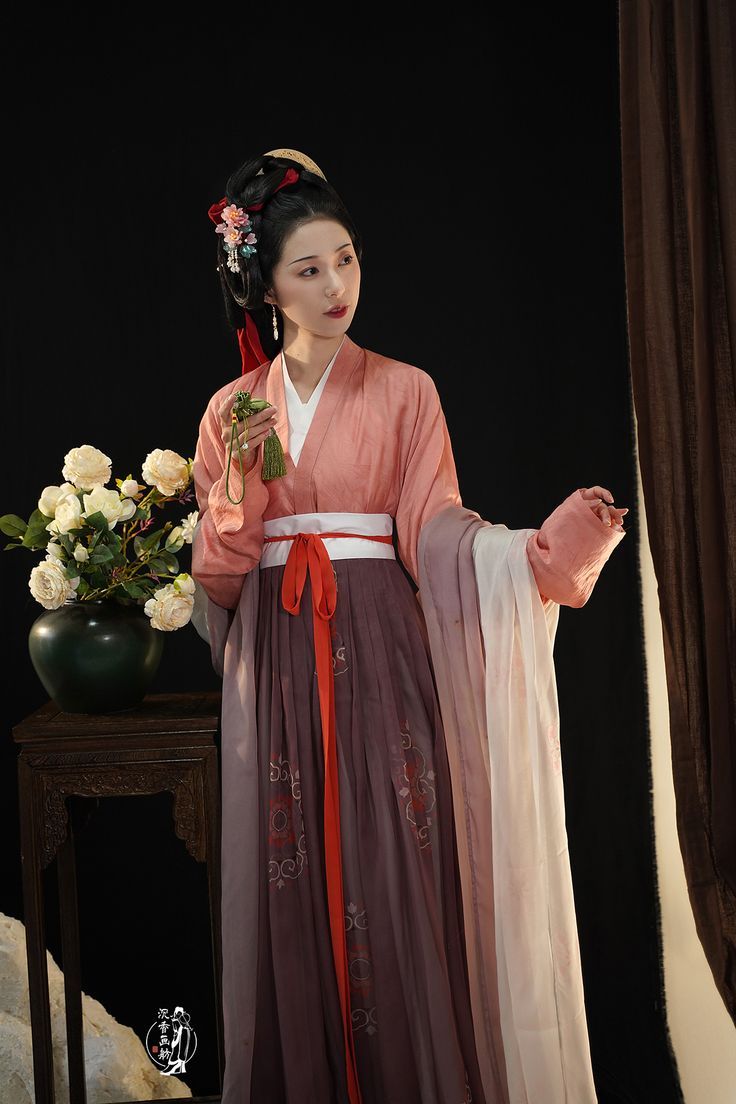 Elegant New Arrival:Premium Quality Cheongsam Skirts Elevate Fashion Standards Elegant New Arrival:Premium Quality Cheongsam Skirts Elevate Fashion Standards