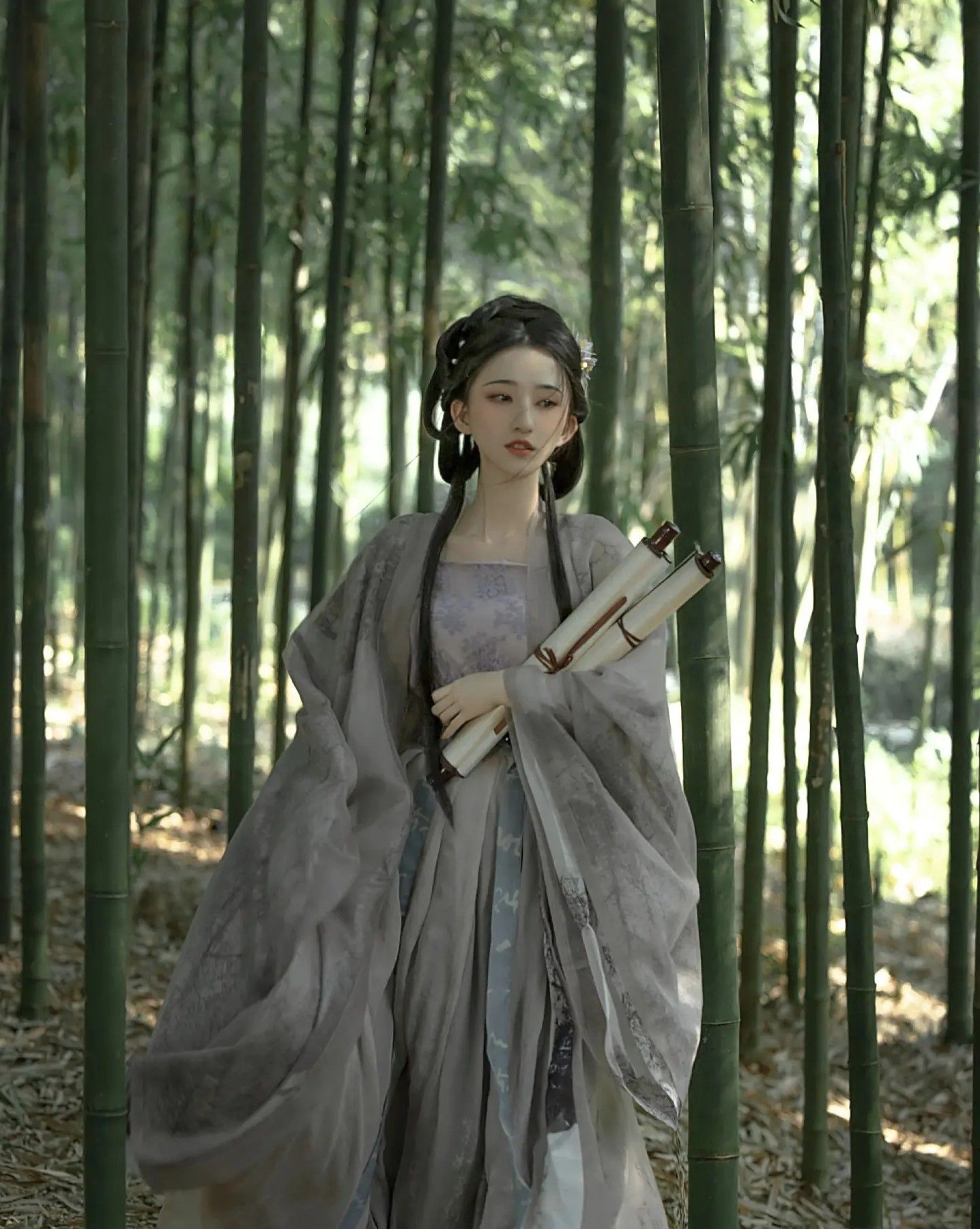 Tian Xiweis Cheongsam Elegance:Embracing Traditional Beauty Tian Xiweis Cheongsam Elegance:Embracing Traditional Beauty