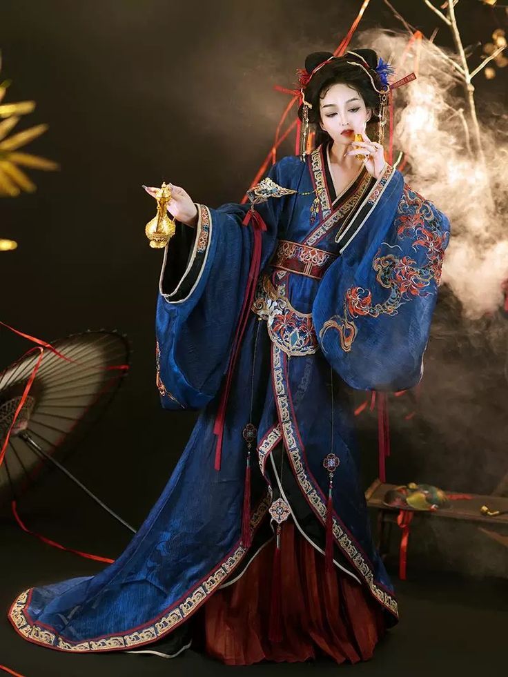 Ancient Beauty in Traditional Hanfu Costume:A Glimpse into the World of Ancient Chinese Elegance Ancient Beauty in Traditional Hanfu Costume:A Glimpse into the World of Ancient Chinese Elegance
