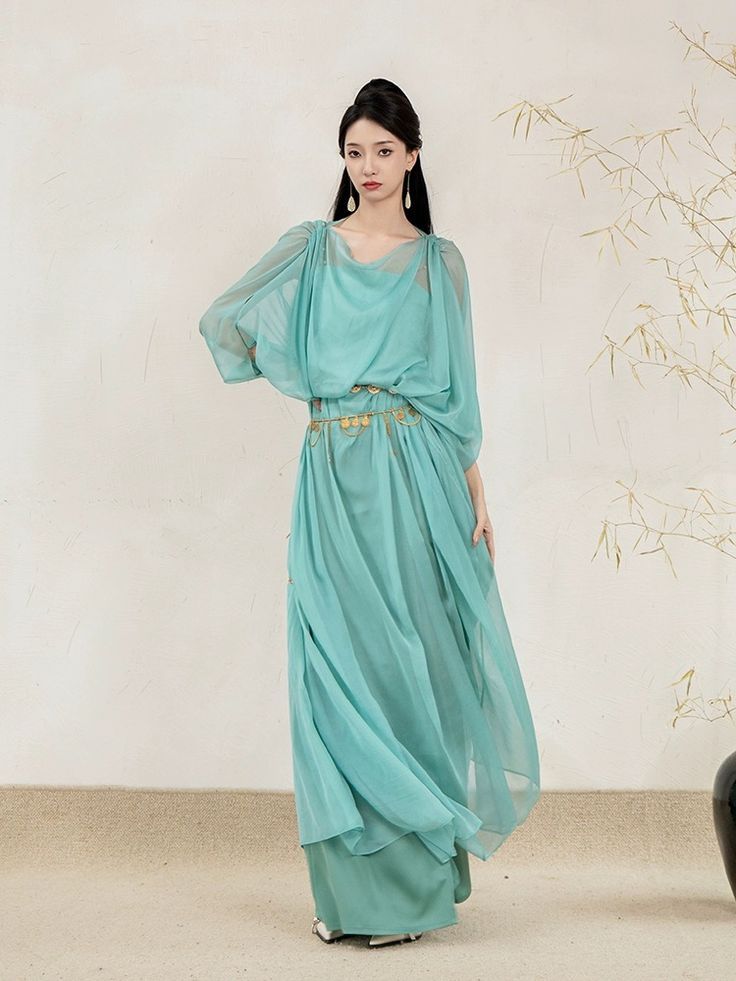 Trendy Qipao:Autumn Winter Versions for Petite Figures Trendy Qipao:Autumn Winter Versions for Petite Figures