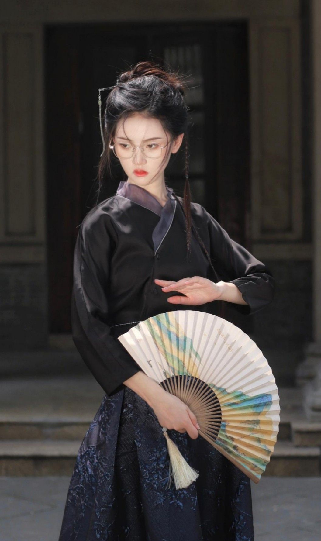 The Rise of Student Cheongsam:The 13-Year-Old Revolution The Rise of Student Cheongsam:The 13-Year-Old Revolution