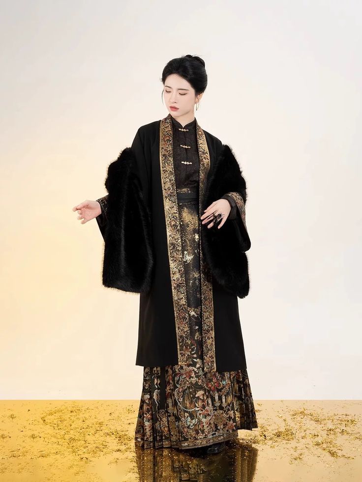 The Art of Pairing Ma-Face Skirts with斜挎包:Fashion Trends and Styling Tips The Art of Pairing Ma-Face Skirts with斜挎包:Fashion Trends and Styling Tips