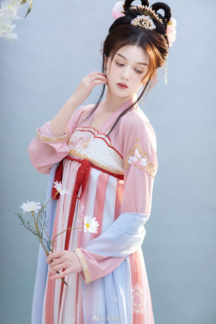 Summer Chic in Girls Cheongsam:Thin Short-Arms for Comfort and Style Summer Chic in Girls Cheongsam:Thin Short-Arms for Comfort and Style