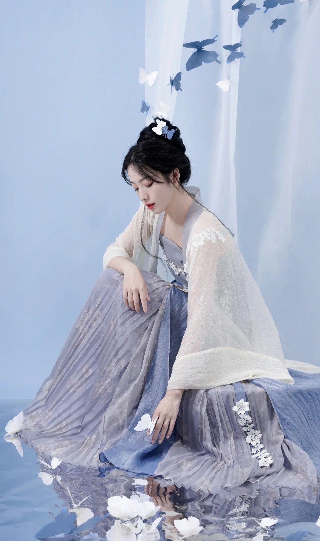 Autumn Fashion:The Rise of Hanfu Coats in the Season of Transition Autumn Fashion:The Rise of Hanfu Coats in the Season of Transition
