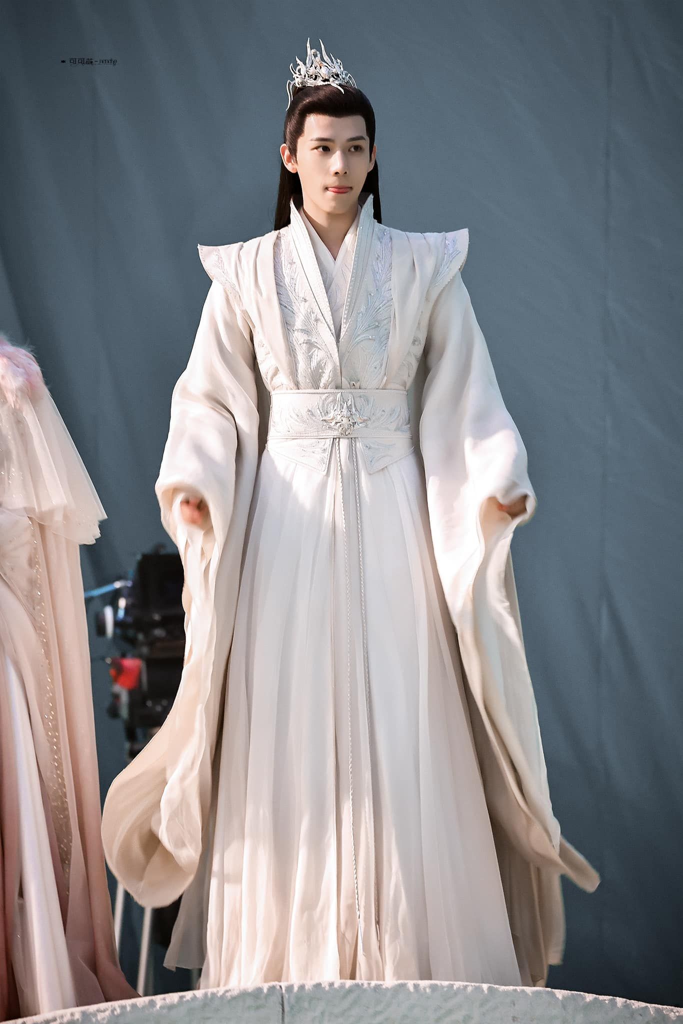 Long Cheongsam:Chinese Heritage in Student Fashion Long Cheongsam:Chinese Heritage in Student Fashion