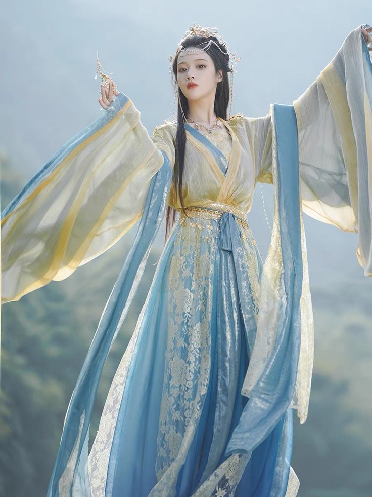 Flying Dreams in Traditional Splendor:The Ethereal Beauty of Hanfu Costumes Flying Dreams in Traditional Splendor:The Ethereal Beauty of Hanfu Costumes