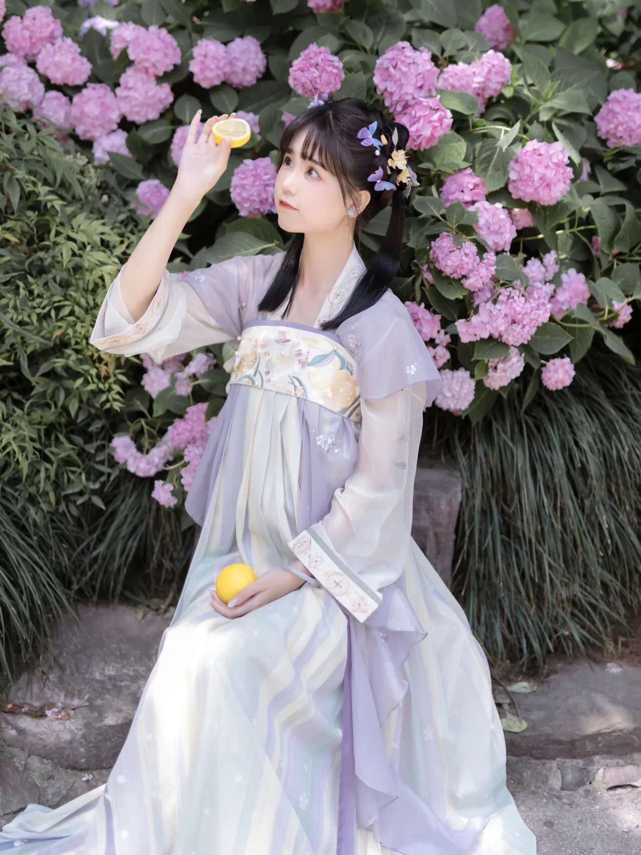Costume Cosplay of Hakkou Shinko in Cheongsam Style:The Elegance of Traditional and Modern Fusion Costume Cosplay of Hakkou Shinko in Cheongsam Style:The Elegance of Traditional and Modern Fusion