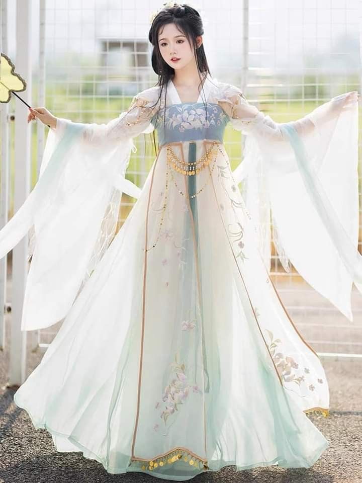Summer Fashion for Children in Traditional Chinese Hanfu Costumes Summer Fashion for Children in Traditional Chinese Hanfu Costumes