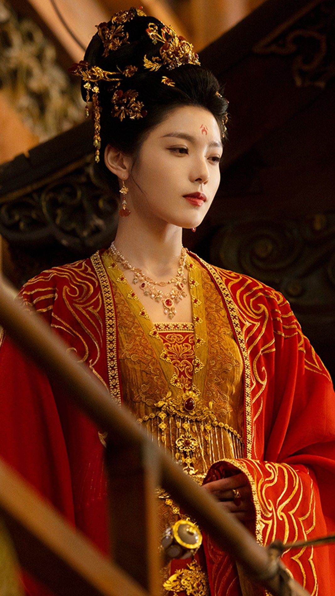 Reinventing Traditional Chinese Cheongsam:The Modern Elegance of High-End Summer Flag袍女装 Reinventing Traditional Chinese Cheongsam:The Modern Elegance of High-End Summer Flag袍女装