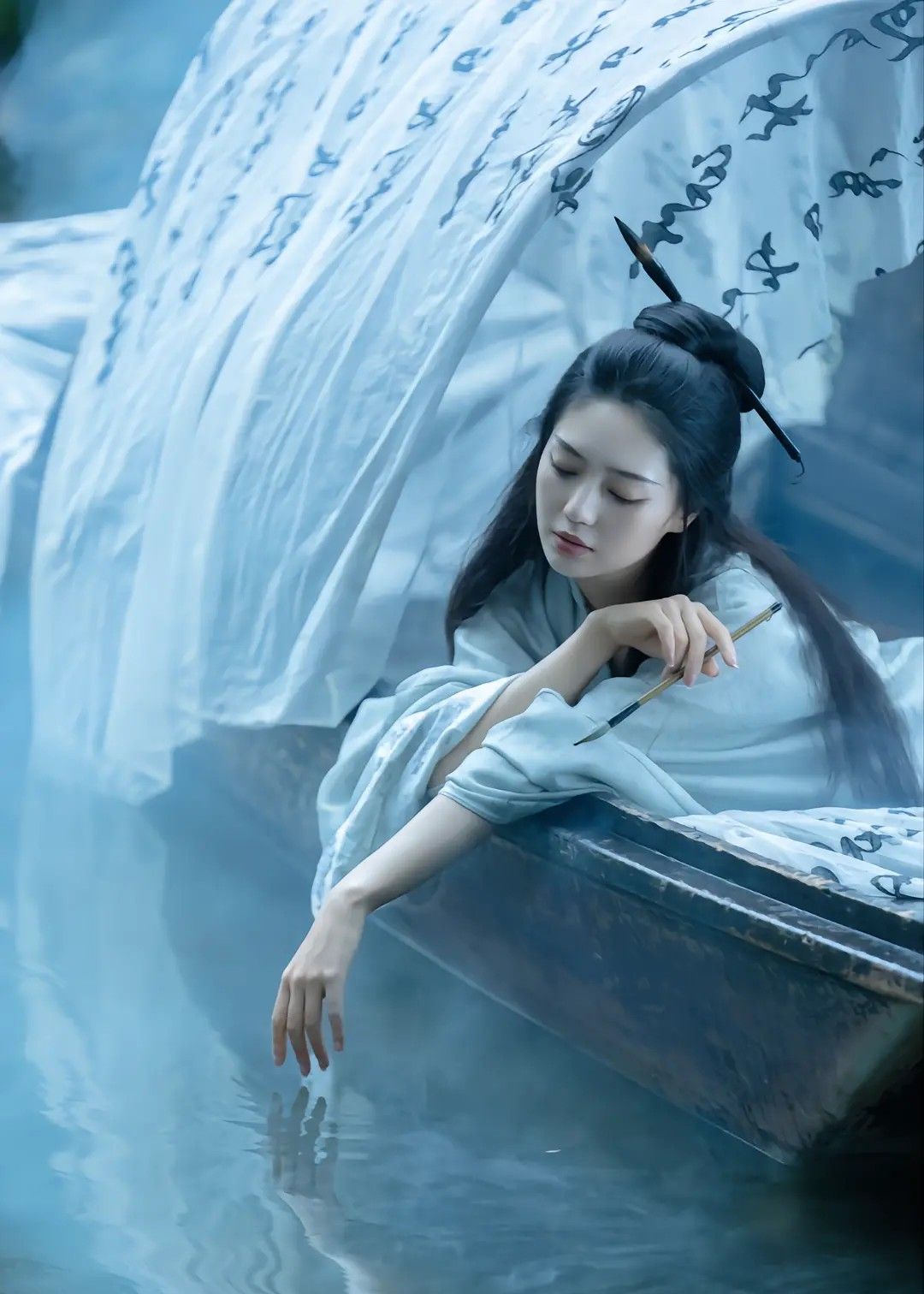 The Rise of Traditional Hanfu Brides Attire:A Blend of Ancient Elegance and Modern Charm The Rise of Traditional Hanfu Brides Attire:A Blend of Ancient Elegance and Modern Charm