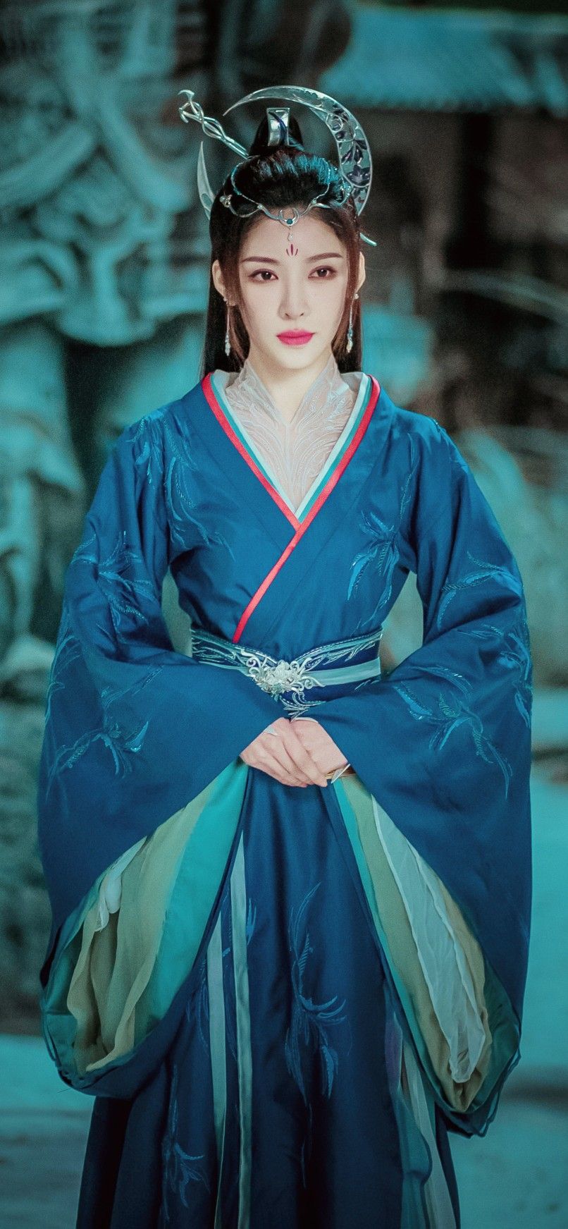 Vintage Qipao:The Chinese Student Fashion Revival Vintage Qipao:The Chinese Student Fashion Revival