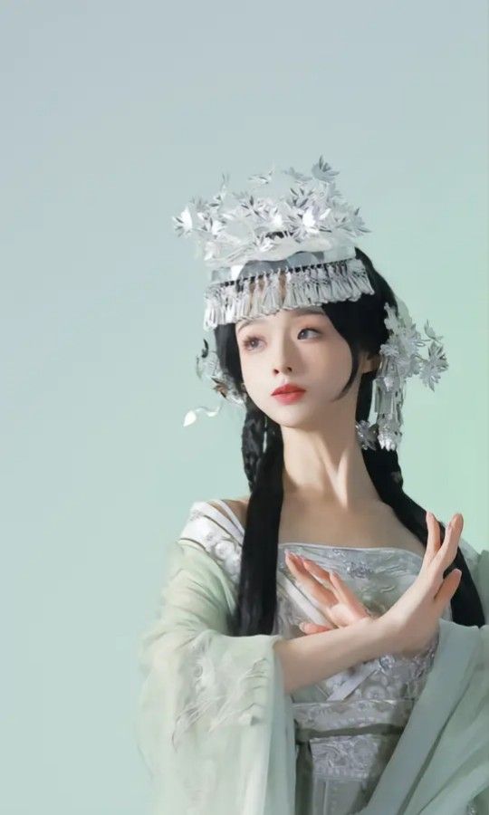 Stunning Tall Womens Qipao:The Evolution of Traditional Beauty Through Modern Tailoring