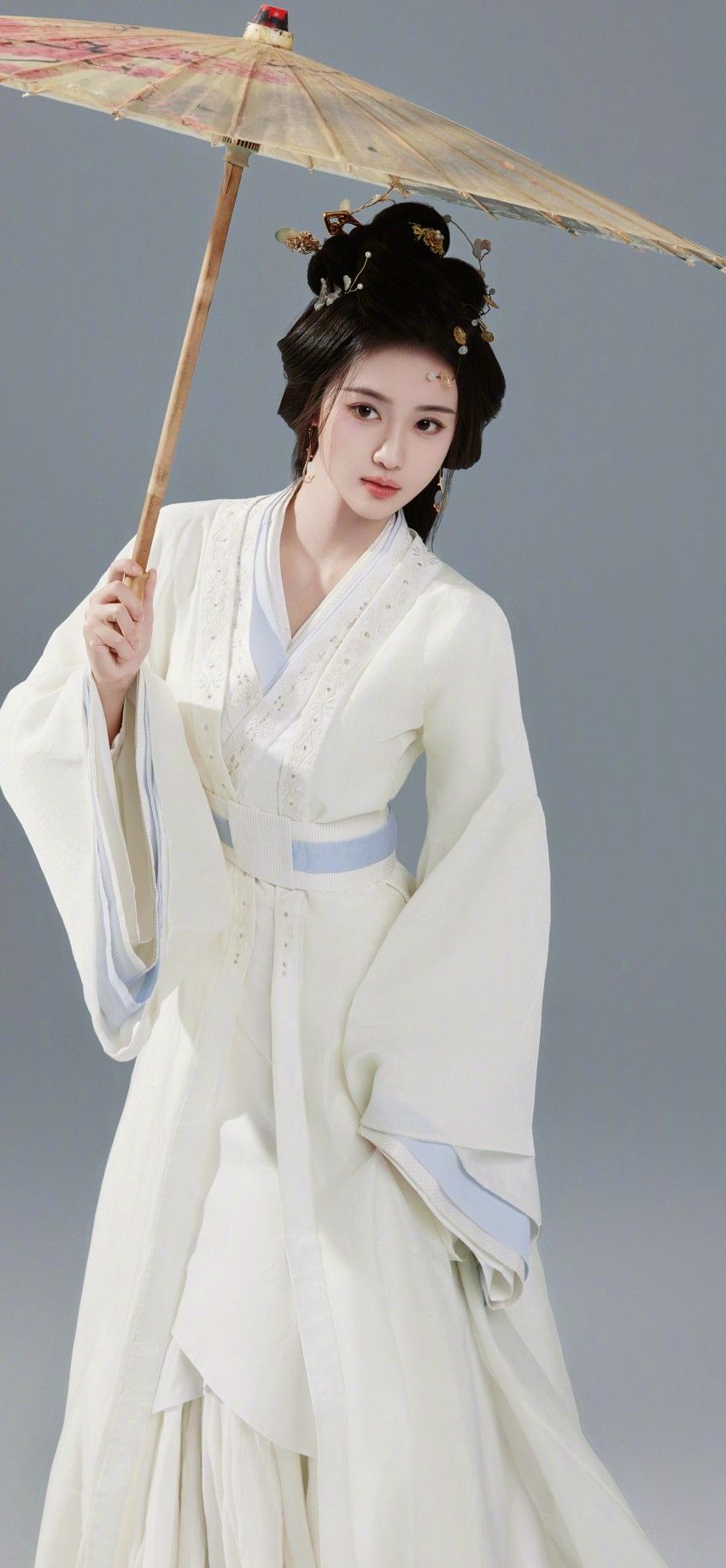 The A-Line Cheongsam:A Classic Embracing Modern Elegance The A-Line Cheongsam:A Classic Embracing Modern Elegance