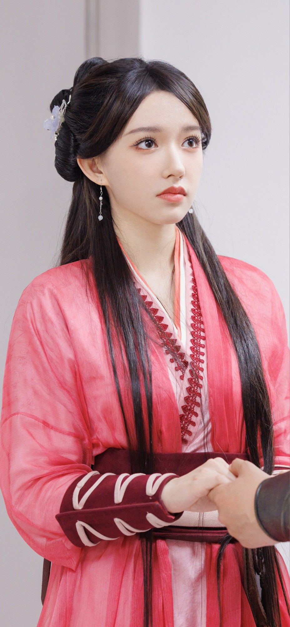 Ancient-Style Hanfu Dress for Adult Women:Embracing the Beauty of Traditional Chinese Fashion Ancient-Style Hanfu Dress for Adult Women:Embracing the Beauty of Traditional Chinese Fashion