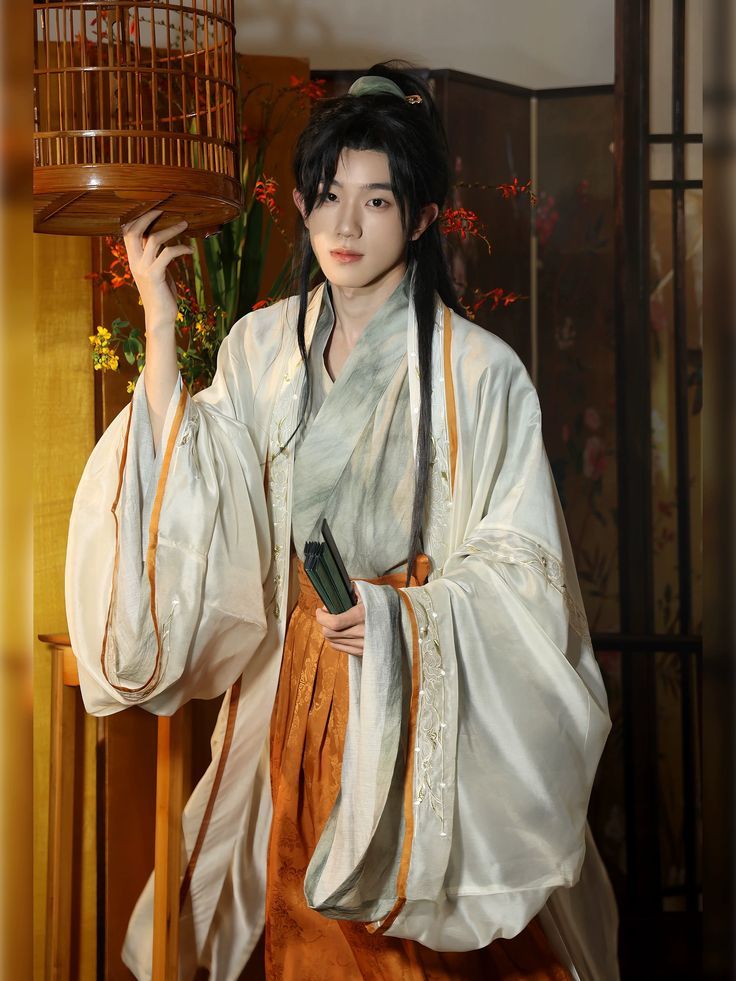 The Rise of Hanfu Silk Flower Hair Accessories:A Cultural Revival The Rise of Hanfu Silk Flower Hair Accessories:A Cultural Revival