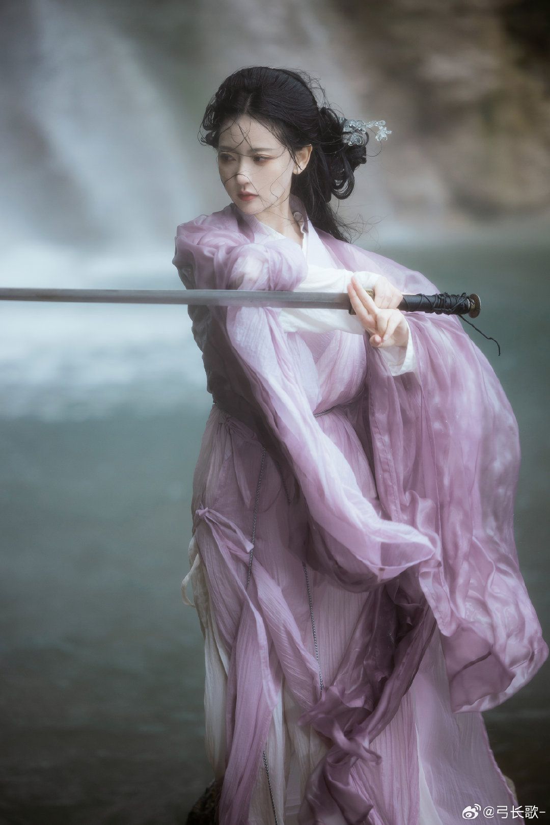 Winter Childrens Hanfu Cape:A Traditional Fashion for Modern Kids Winter Childrens Hanfu Cape:A Traditional Fashion for Modern Kids
