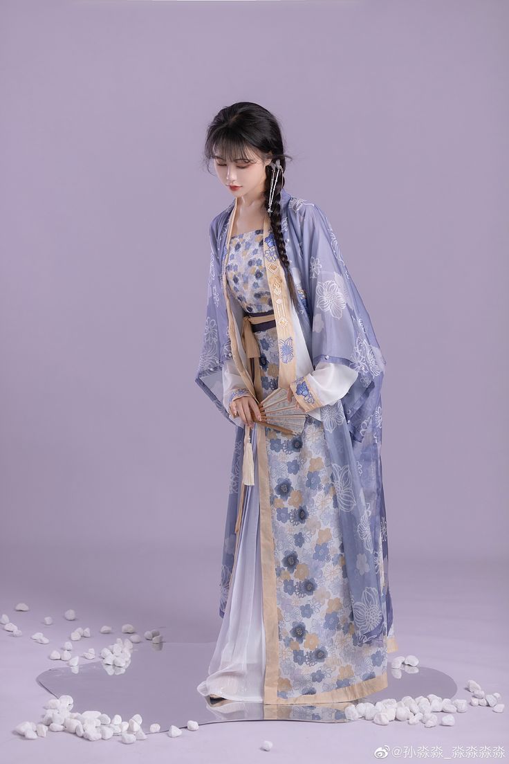 Luxury Silk Velvet Cheongsam:A Blend of Elegance and Tradition Luxury Silk Velvet Cheongsam:A Blend of Elegance and Tradition