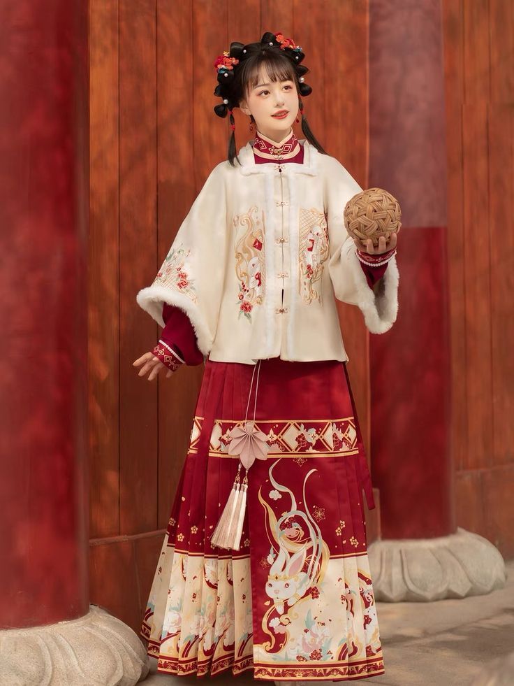 Original Hanfu Fashion for Close Friends:The Embrace of Authenticity Original Hanfu Fashion for Close Friends:The Embrace of Authenticity