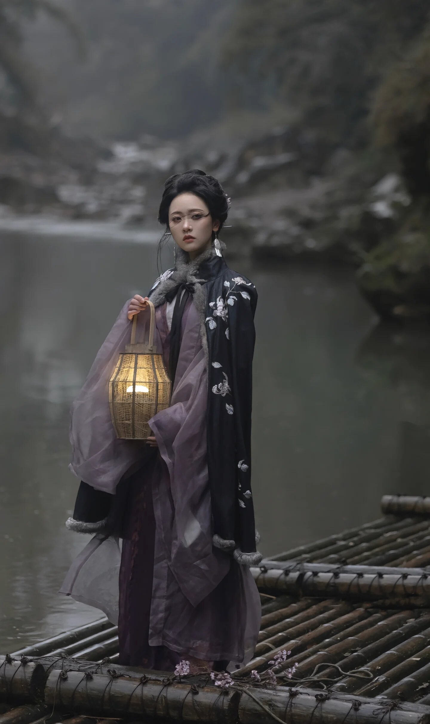 Ancient Summer Charm of Tang-Style Girls Traditional Chinese Clothing Ancient Summer Charm of Tang-Style Girls Traditional Chinese Clothing