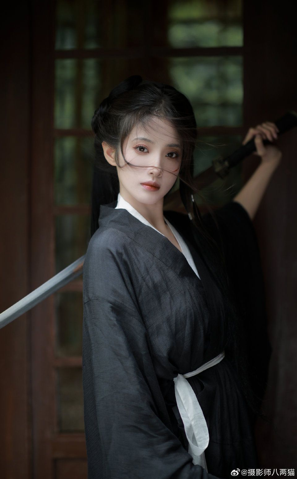 The Revival of Hanfu:A Journey Through the World of Ziyanji