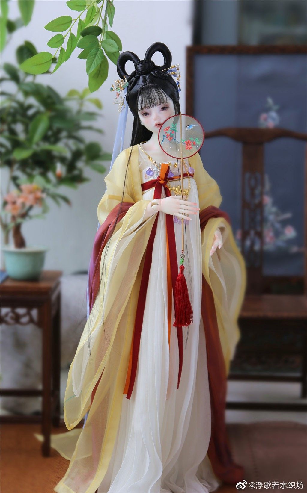 Qipao:Chinese-Style Girls Fashion Heritage Qipao:Chinese-Style Girls Fashion Heritage
