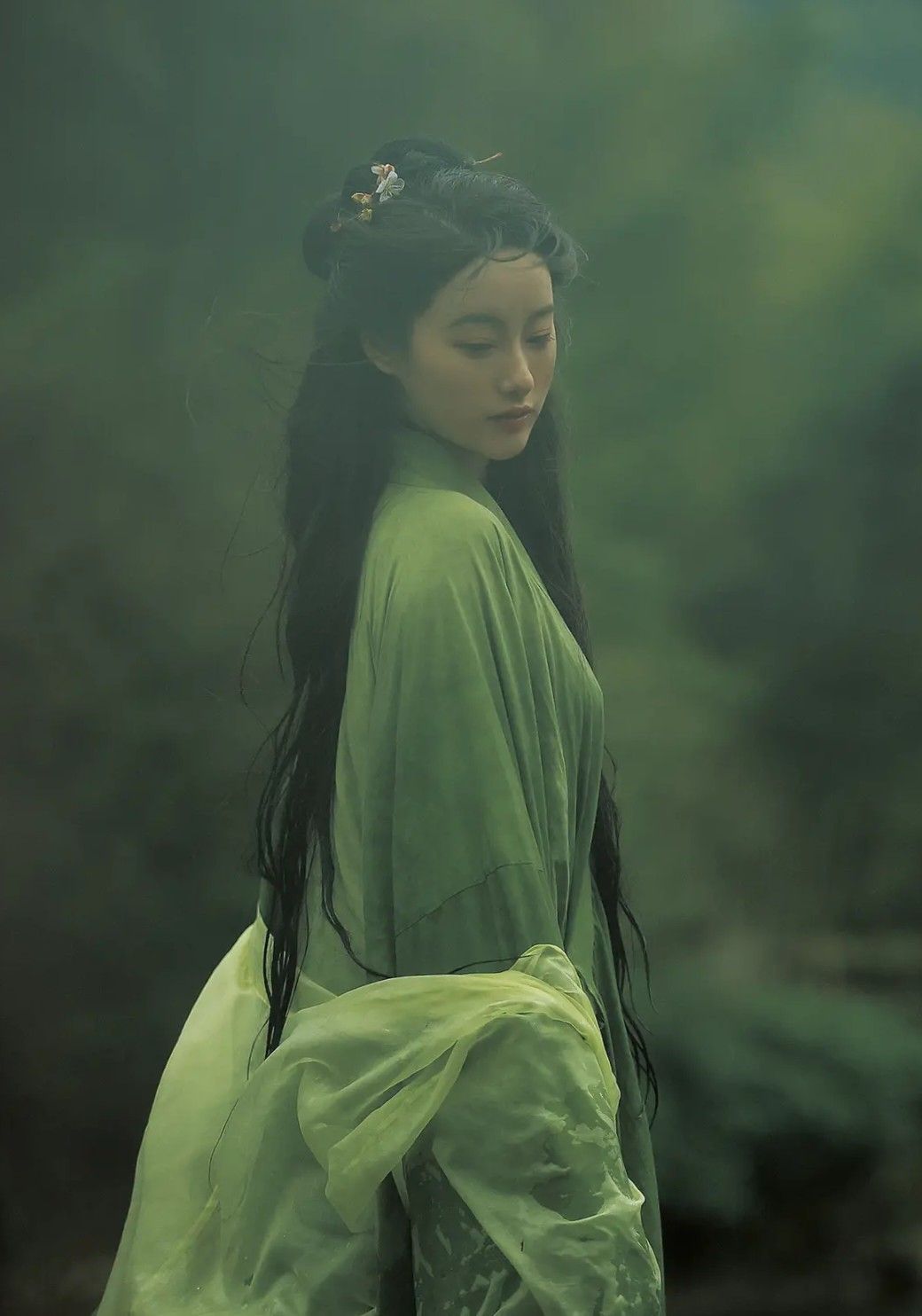 Authentic Hanfu Costumes for Big Kids:A Guide to Finding the Perfect 170cm Size Authentic Hanfu Costumes for Big Kids:A Guide to Finding the Perfect 170cm Size