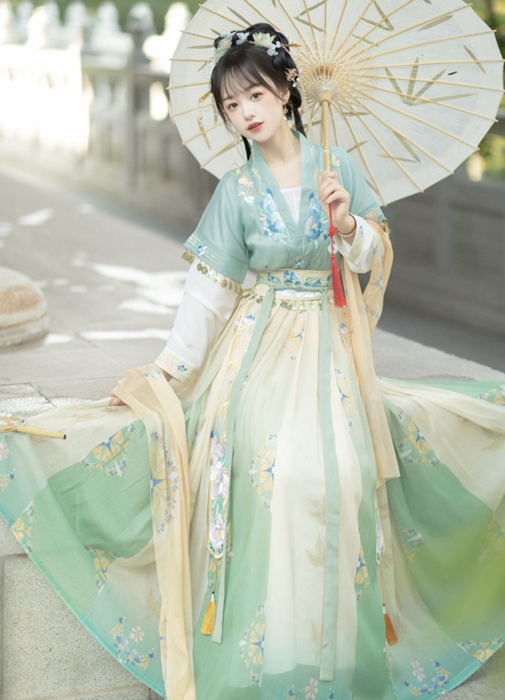 巴拉巴拉官方旗舰店,探索传统魅力的汉服之旅 巴拉巴拉官方旗舰店,探索传统魅力的汉服之旅