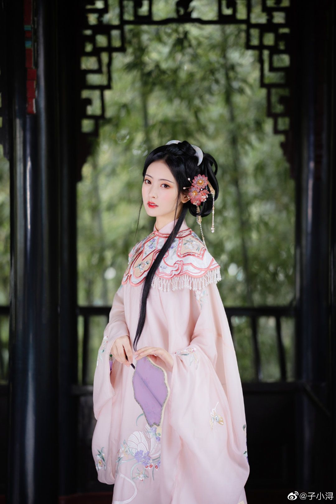 Enhanced Traditional Hanfu for Little Girls:A Winter Fashion Revolution Enhanced Traditional Hanfu for Little Girls:A Winter Fashion Revolution