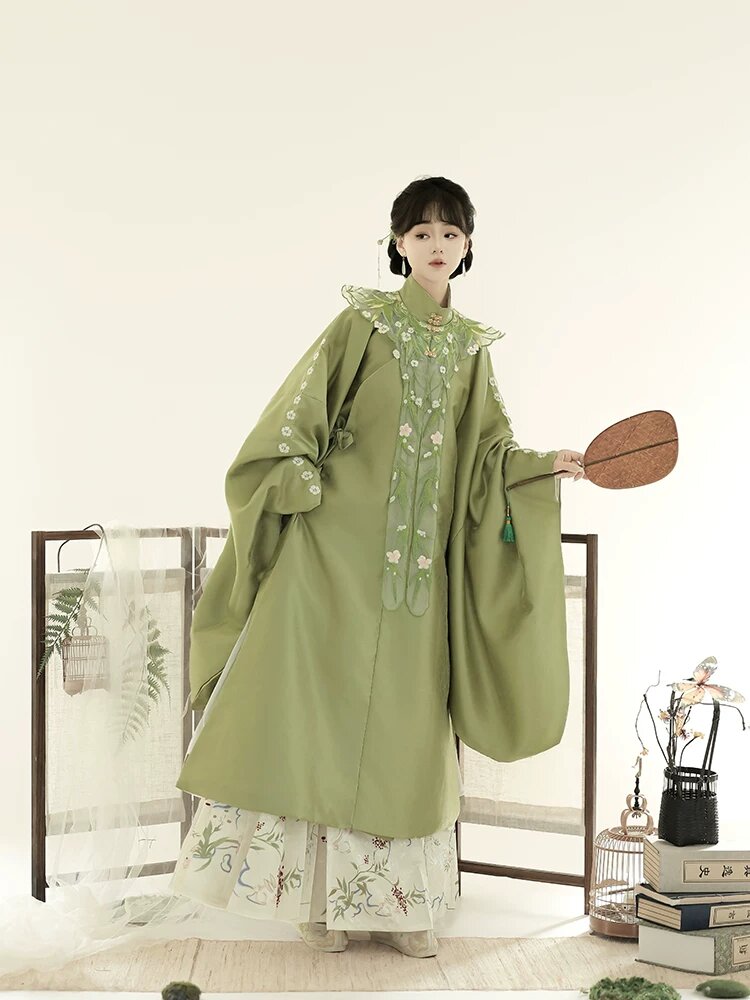 Summer Elegance:Lightweight Short-sleeved Hanfu for Adult Women Summer Elegance:Lightweight Short-sleeved Hanfu for Adult Women