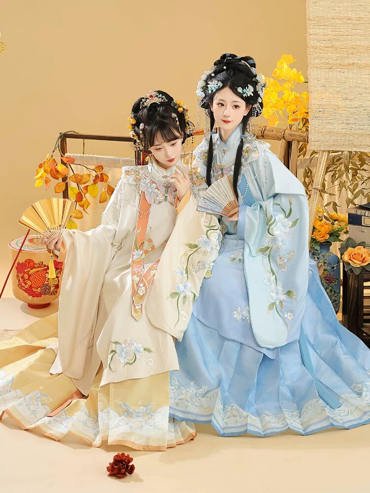 Childrens New Years Clothes:The Charm of Qipao Childrens New Years Clothes:The Charm of Qipao