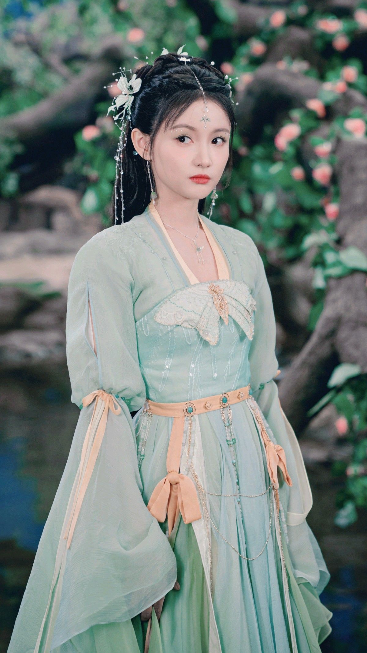 Red Cheongsam Jacket Complement:A Guide to Styling Your Red Cheongsam with the Perfect Jacket Red Cheongsam Jacket Complement:A Guide to Styling Your Red Cheongsam with the Perfect Jacket