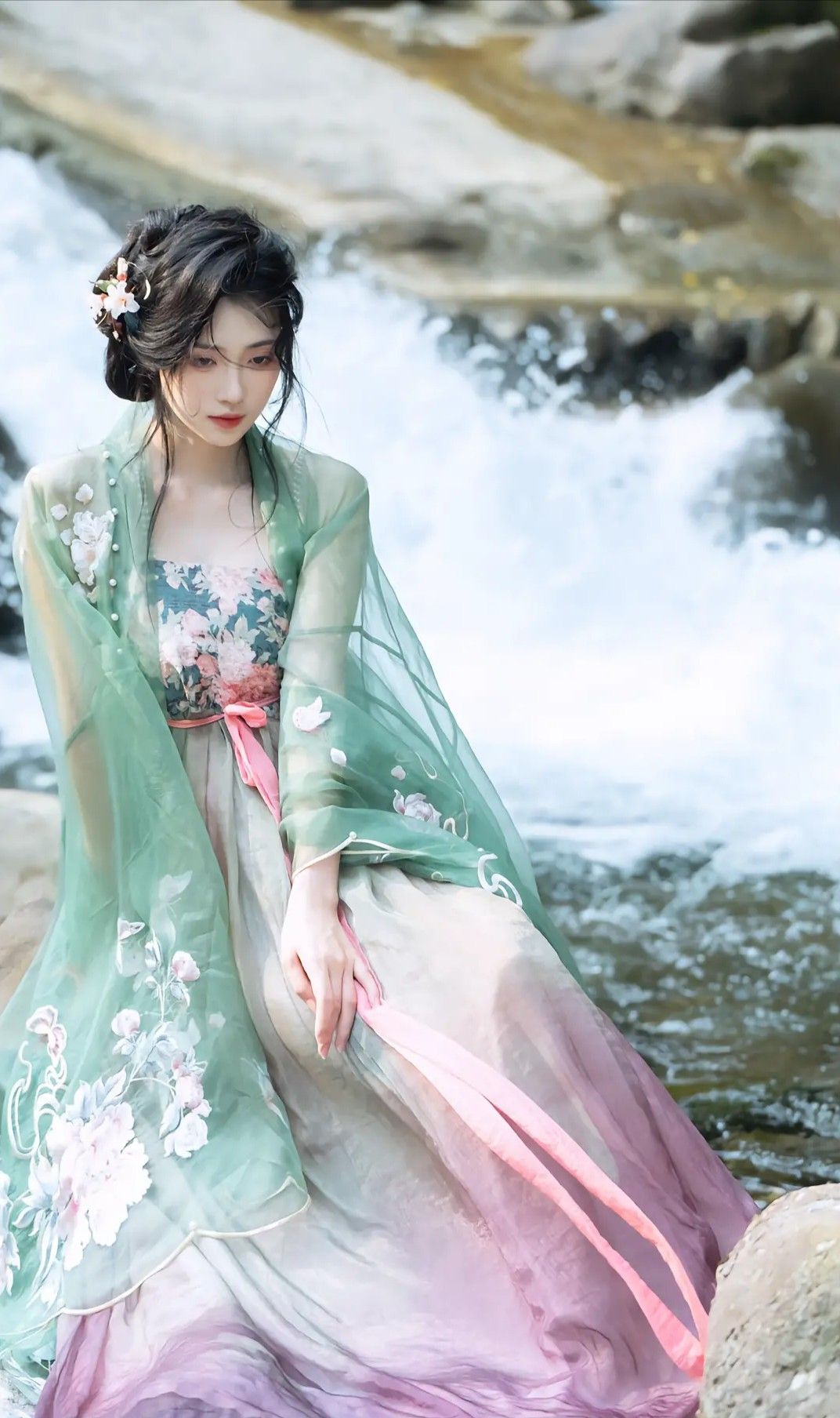Modernized Qipao Earrings:Embracing Traditional Elegance with Innovative Flair Modernized Qipao Earrings:Embracing Traditional Elegance with Innovative Flair
