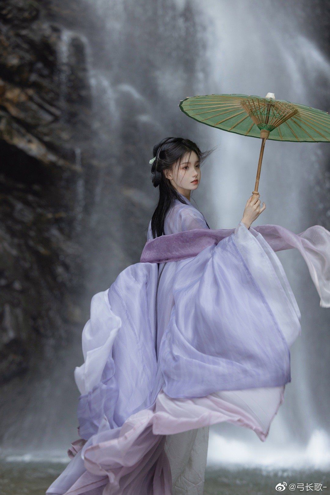 Embracing the Future:2025s New Wave of Qipao The Ultimate Fashion Statement Embracing the Future:2025s New Wave of Qipao The Ultimate Fashion Statement