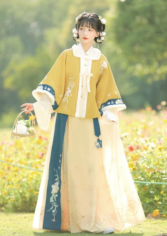The Enigma of Cheongsam Elegance:Embracing the Traditional Charm The Enigma of Cheongsam Elegance:Embracing the Traditional Charm