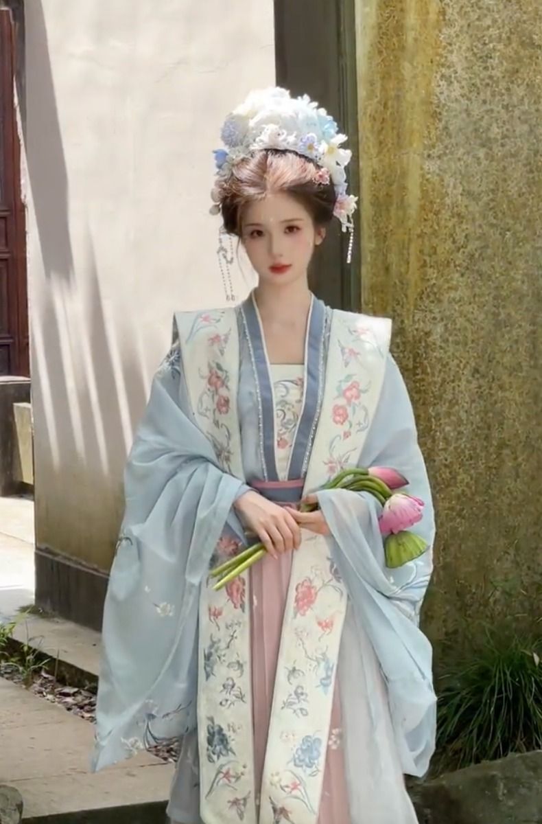 东北大花汉服