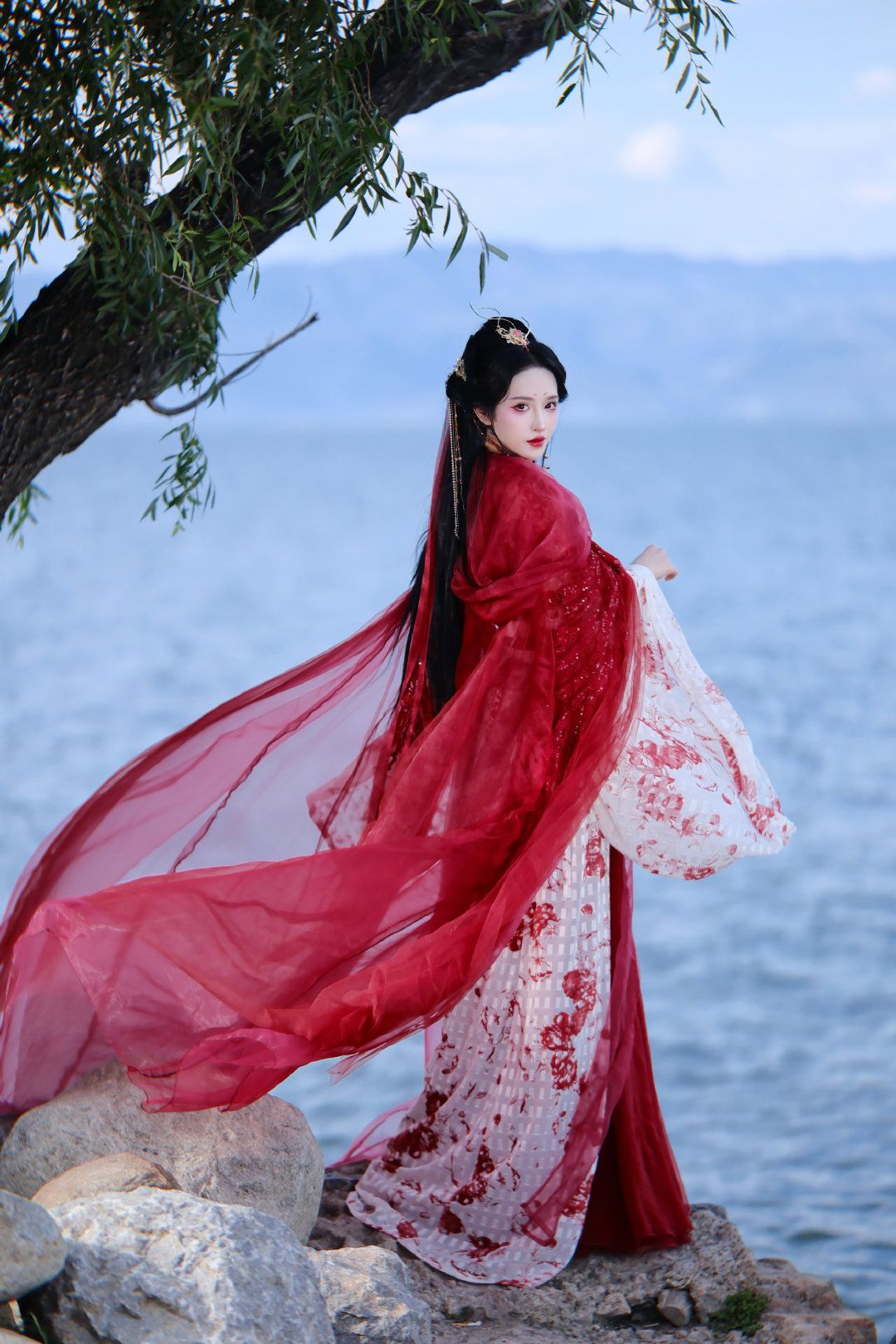 The Charm of MIMO DK Cheongsam:A Closer Look at the Traditional Beauty The Charm of MIMO DK Cheongsam:A Closer Look at the Traditional Beauty