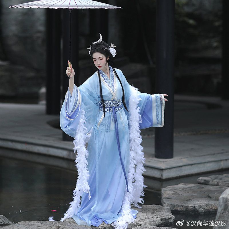 Plus-Size Petite汉服女装,时尚与文化的融合 Plus-Size Petite汉服女装,时尚与文化的融合